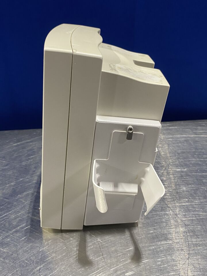 DATASCOPE Accutorr Plus 0998-00-044-94A Monitor
