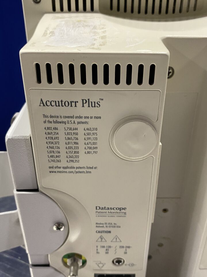 DATASCOPE Accutorr Plus 0998-00-044-94A Monitor