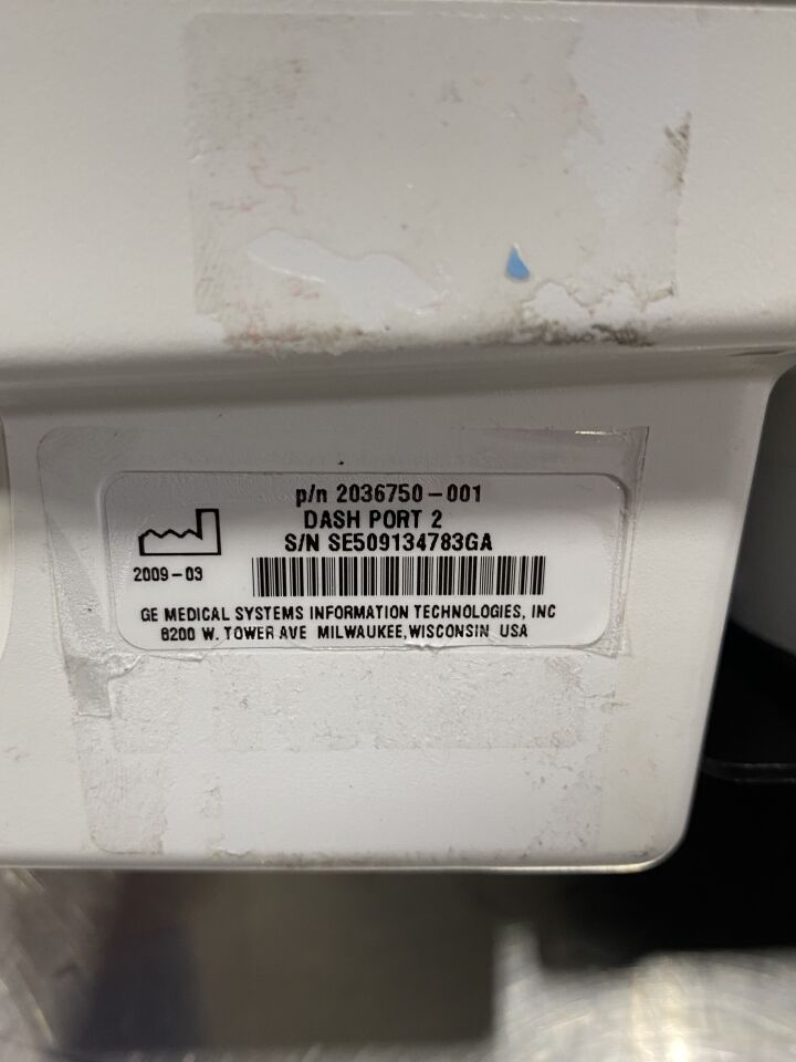 GE Dash Port 2 - Lot of 2 Monitor