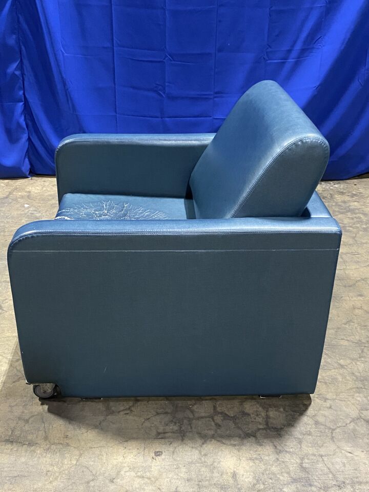 STRYKER 3500 Recliner Bed