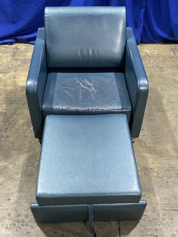 STRYKER 3500 Recliner Bed