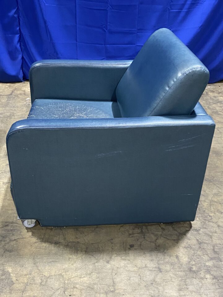 STRYKER 3500 Recliner Bed
