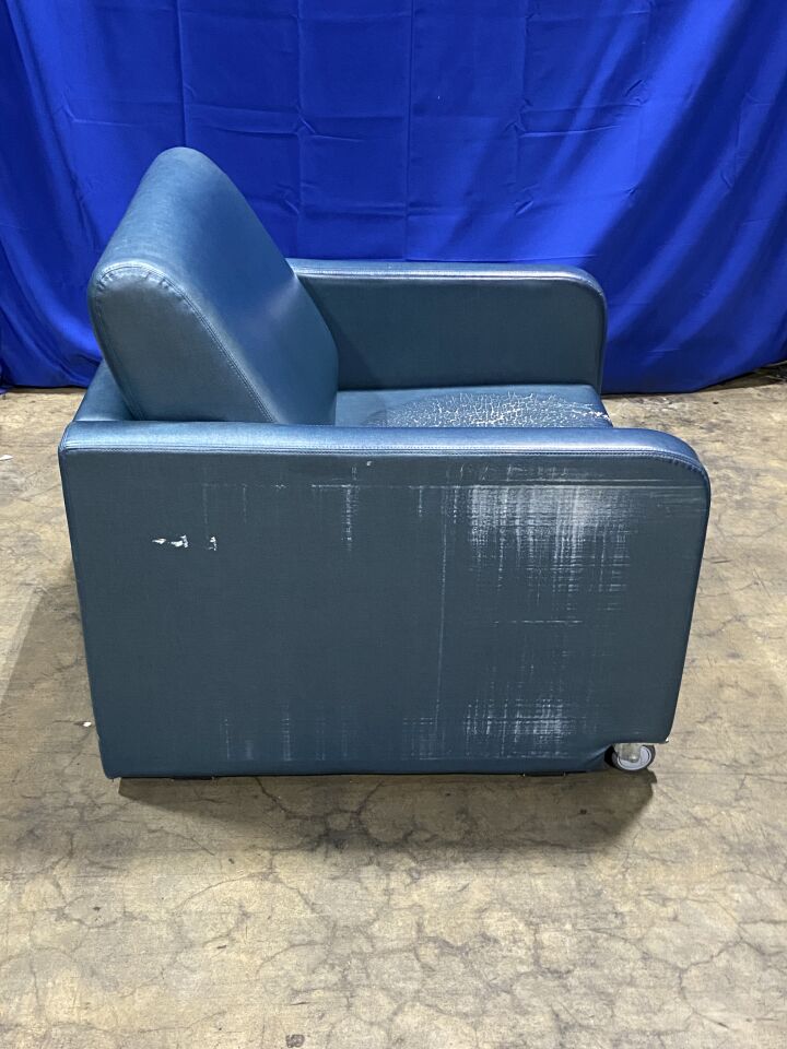STRYKER 3500 Recliner Bed