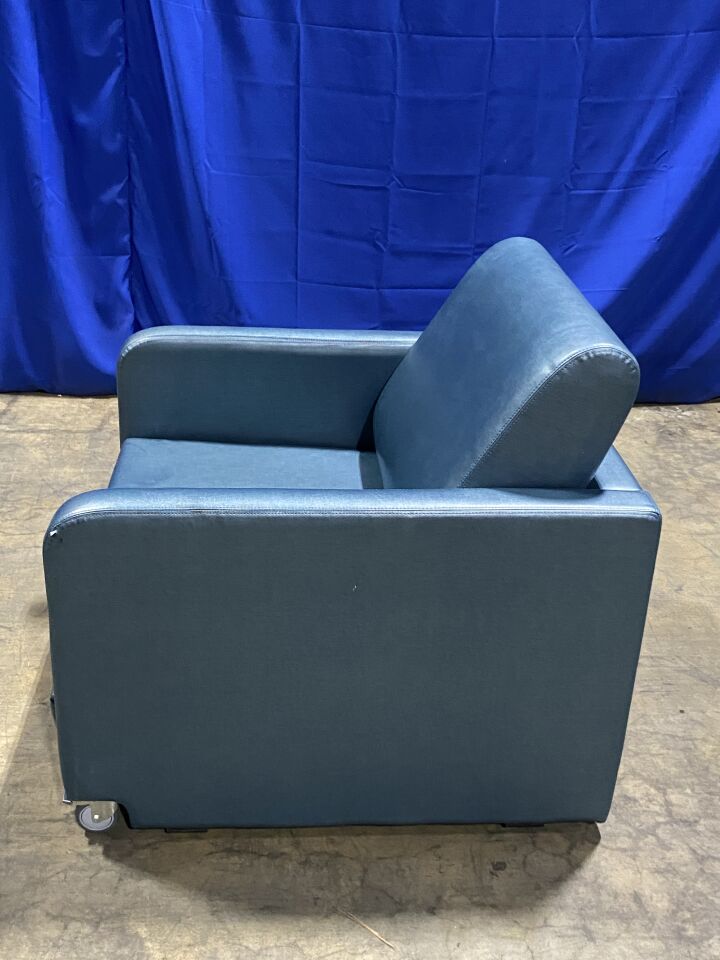 STRYKER 3500 Recliner Bed