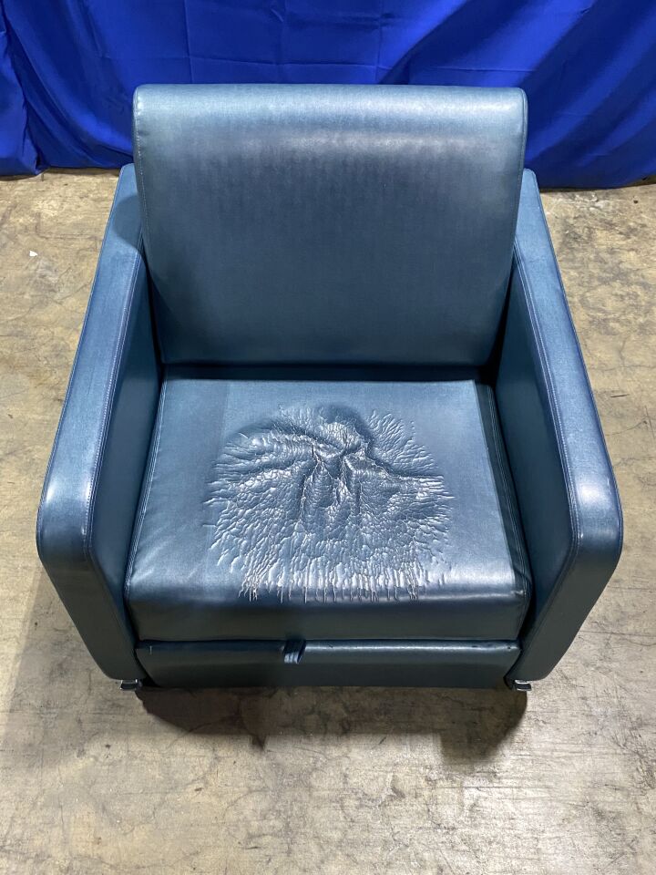 STRYKER 3500 Recliner Bed