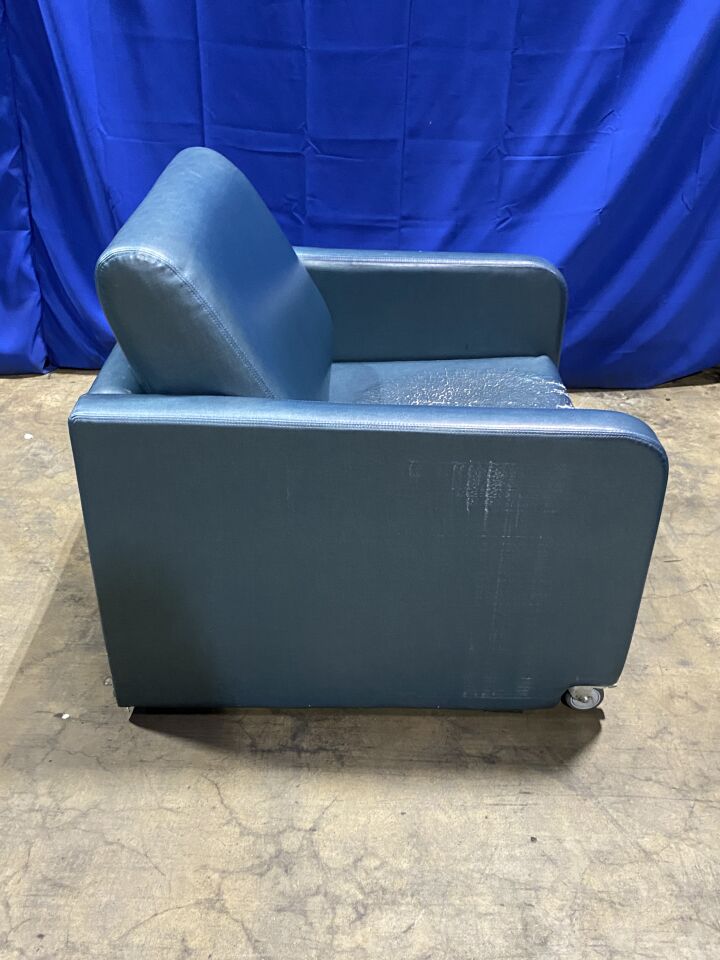 STRYKER 3500 Recliner Bed