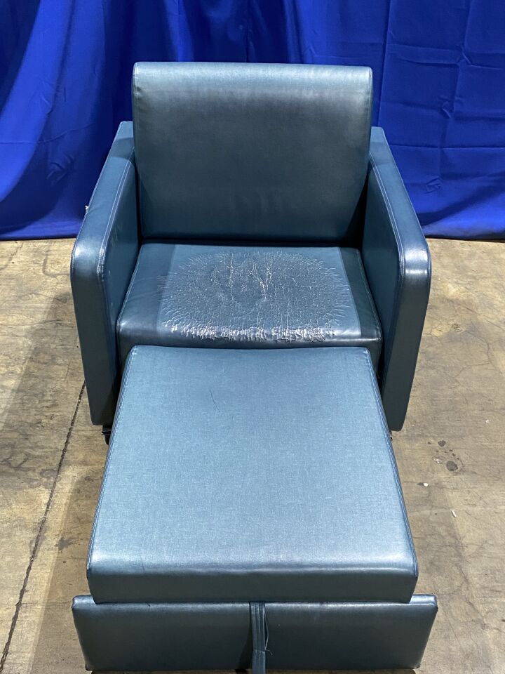 STRYKER 3500 Recliner Bed