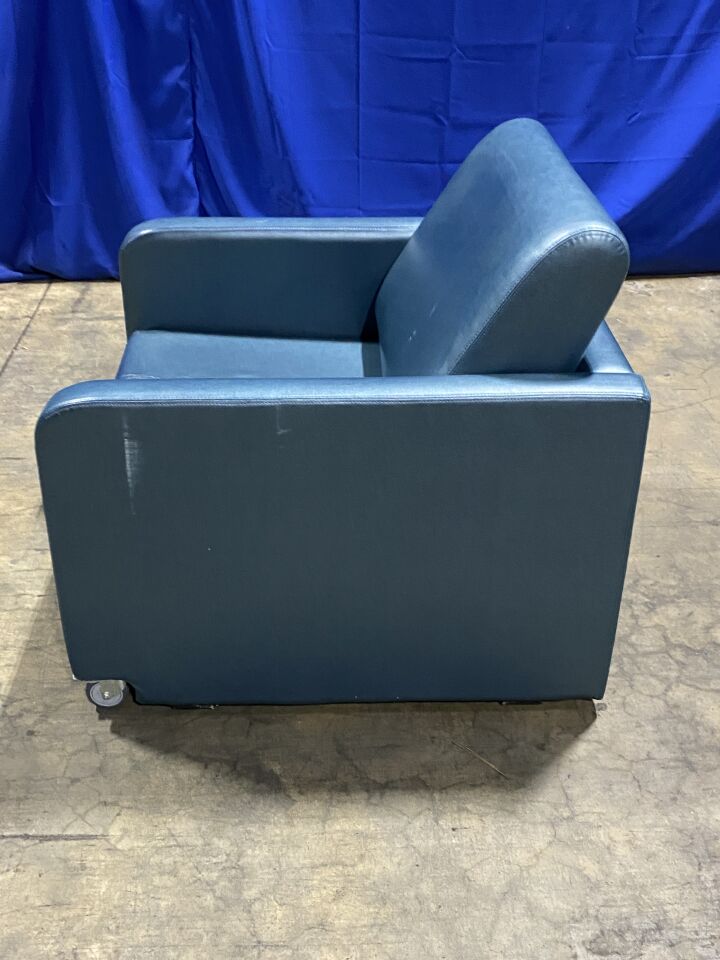 STRYKER 3500 Recliner Bed