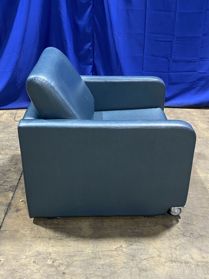 STRYKER 3500 Recliner Bed