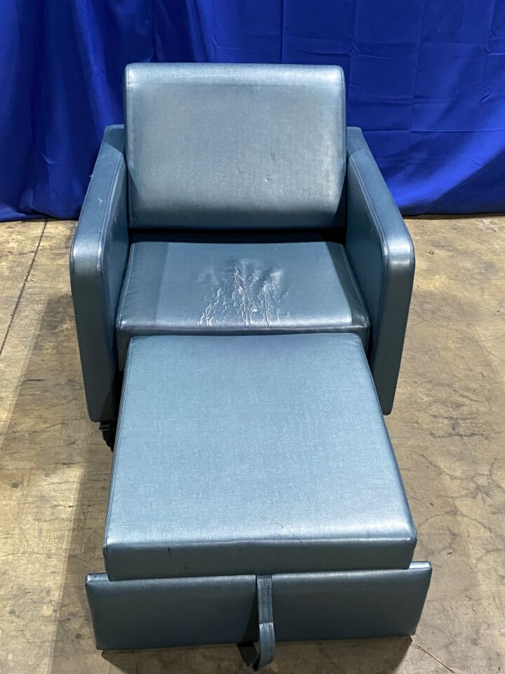 STRYKER 3500 Recliner Bed