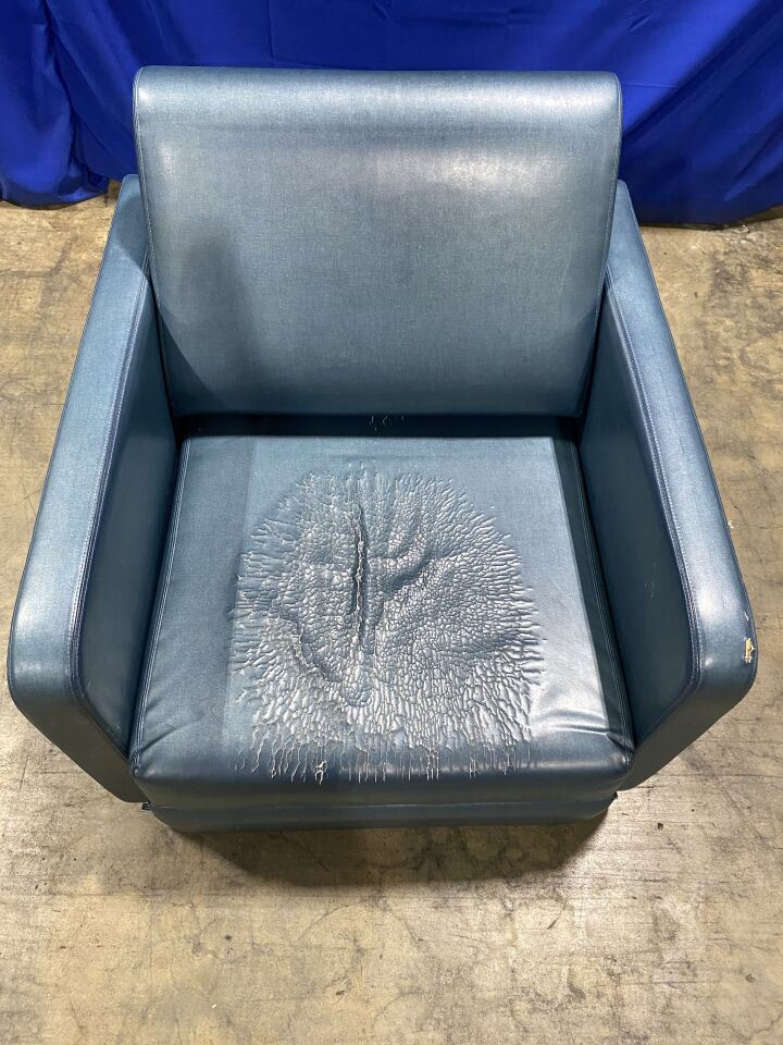 STRYKER 3500 Recliner Bed