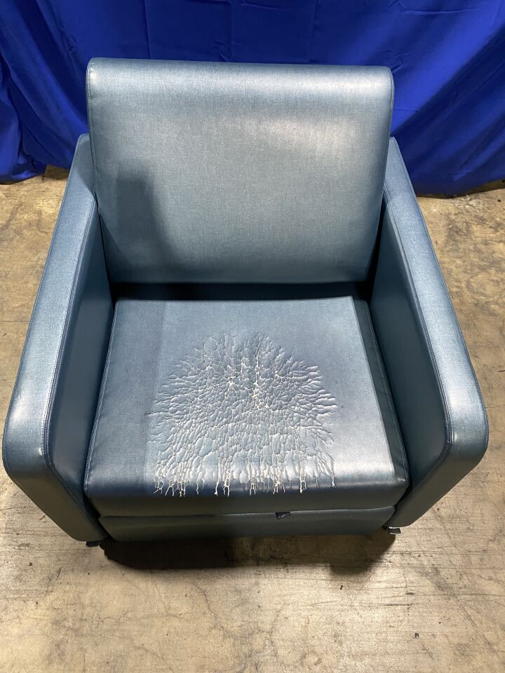 STRYKER 3500 Recliner Bed