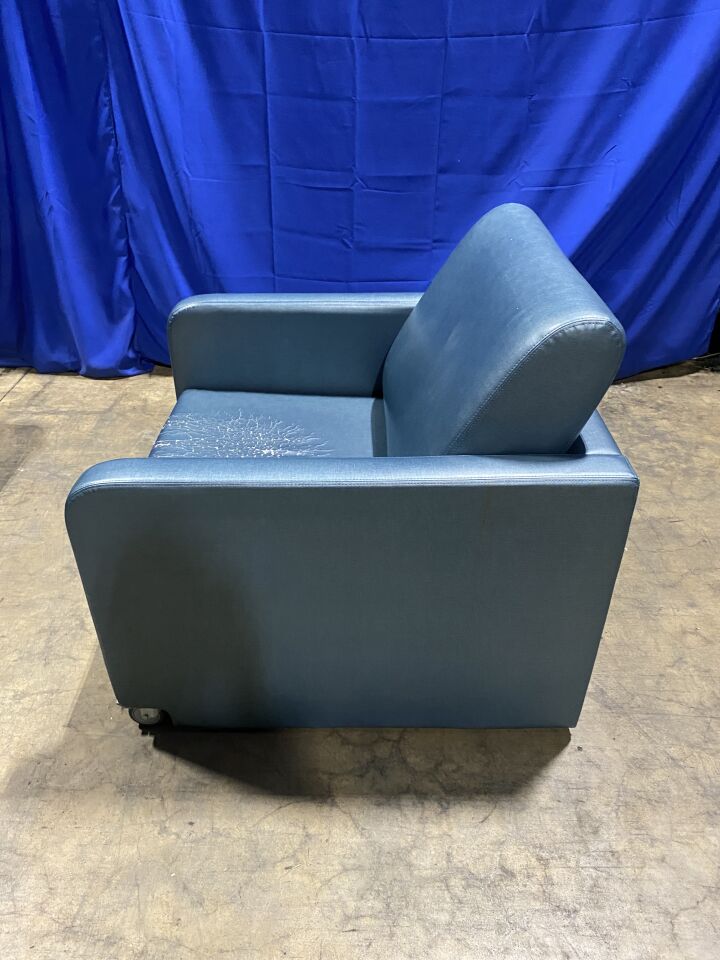 STRYKER 3500 Recliner Bed