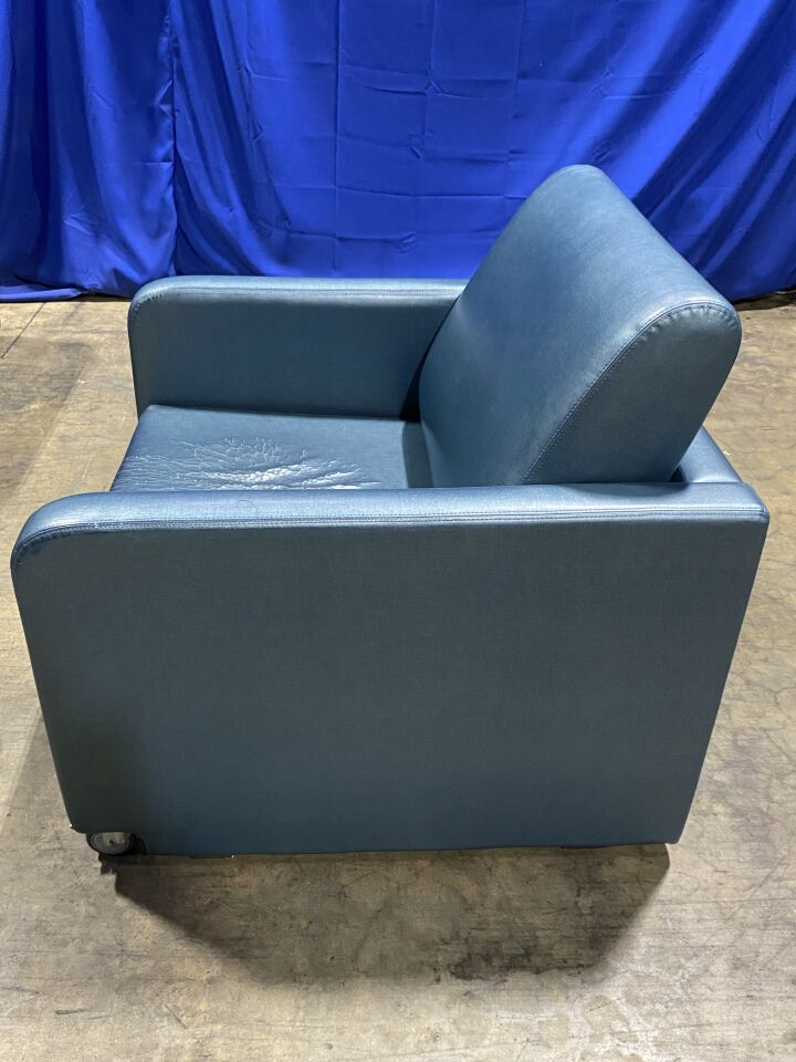 STRYKER 3500 Recliner Bed