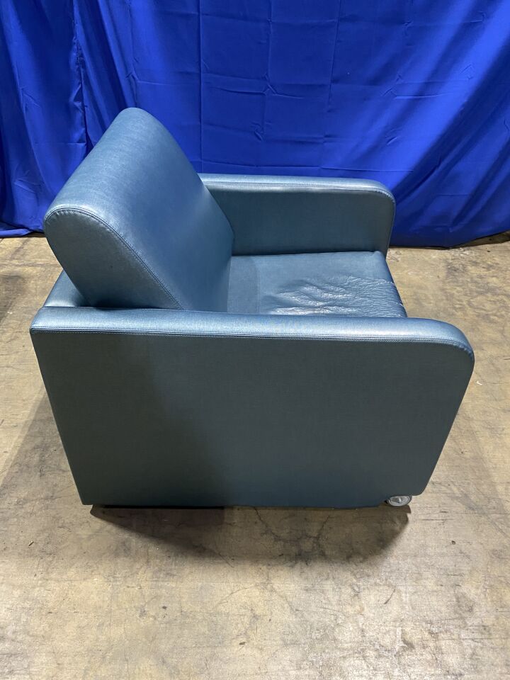 STRYKER 3500 Recliner Bed