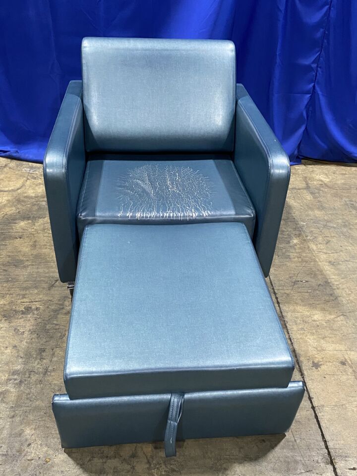 STRYKER 3500 Recliner Bed