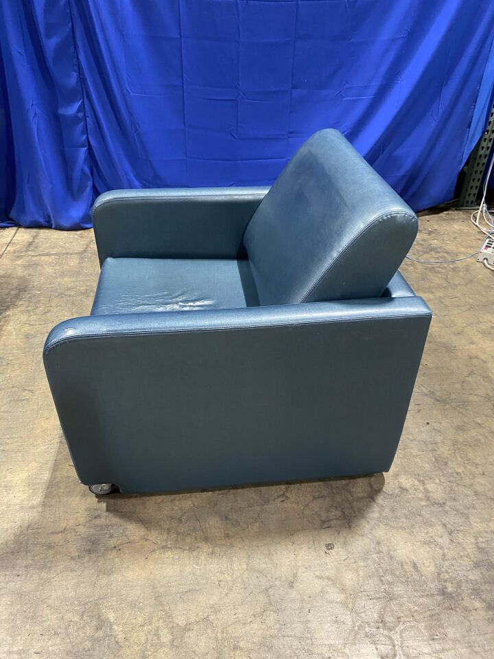 STRYKER 3500 Recliner Bed