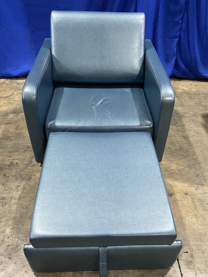 STRYKER 3500 Recliner Bed