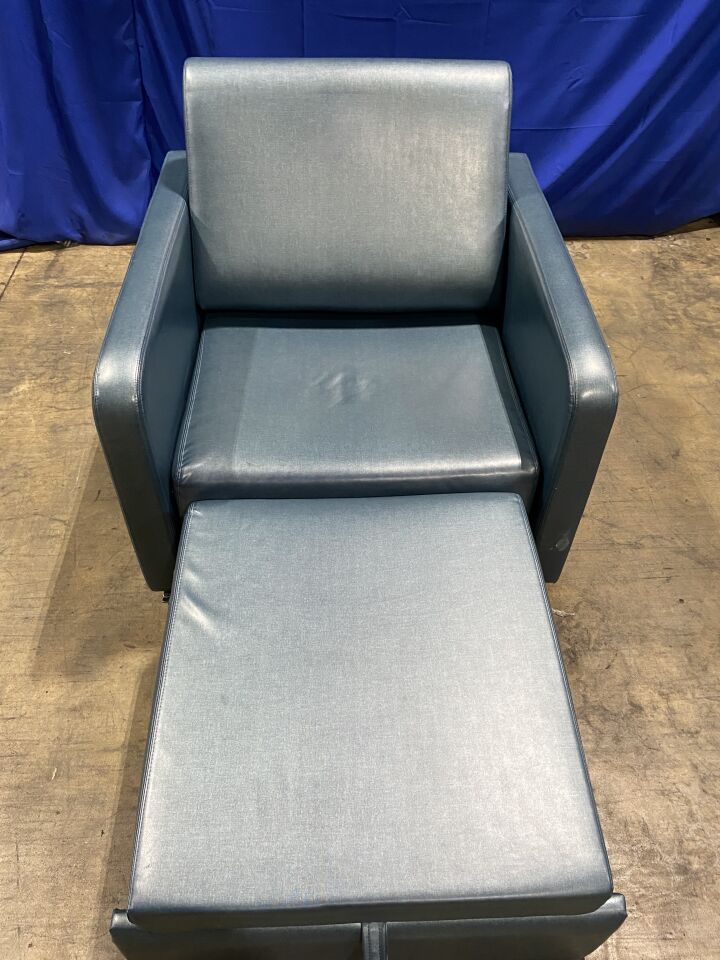 STRYKER 3500 Recliner Bed