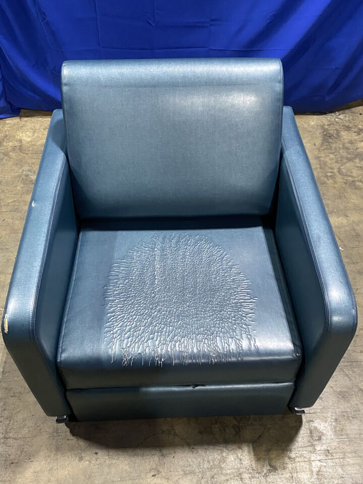 STRYKER 3500 Recliner Bed