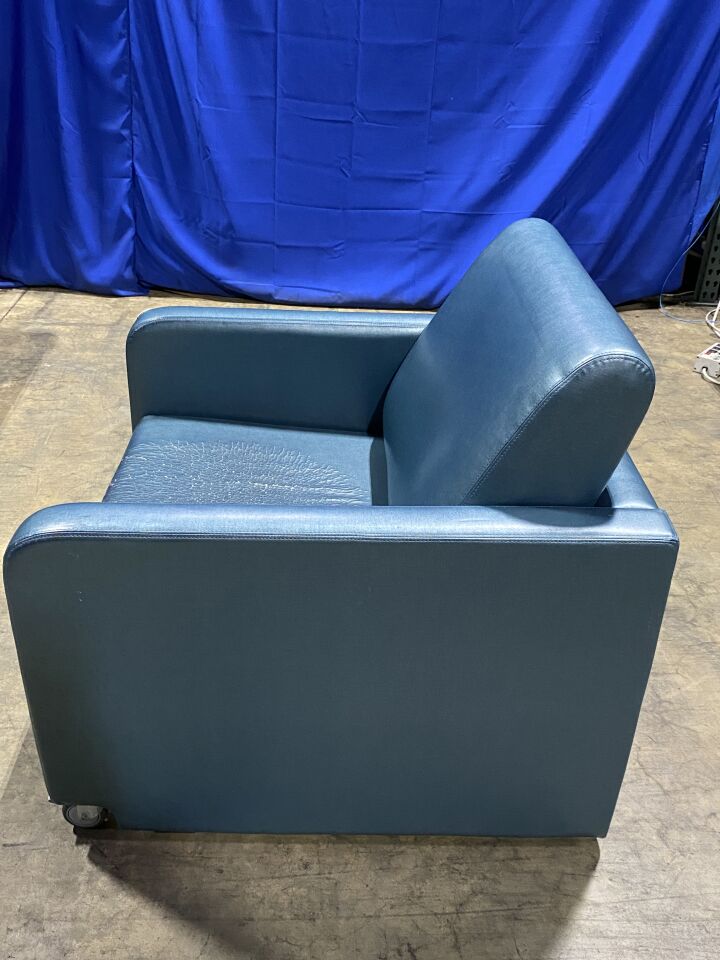 STRYKER 3500 Recliner Bed