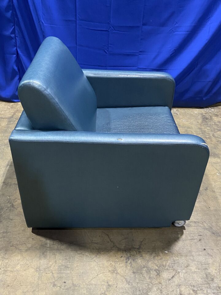 STRYKER 3500 Recliner Bed