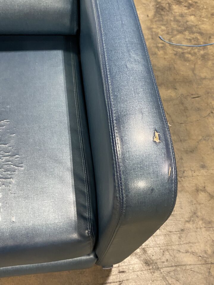 STRYKER 3500 Recliner Bed
