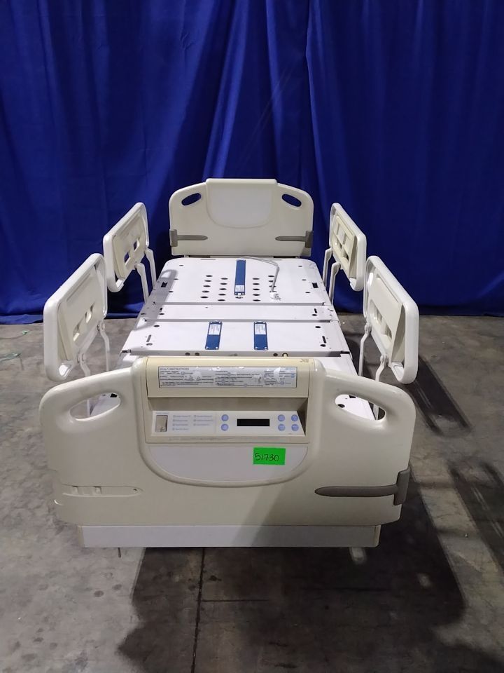 HILL-ROM Advanta P1600 Hospital Bed