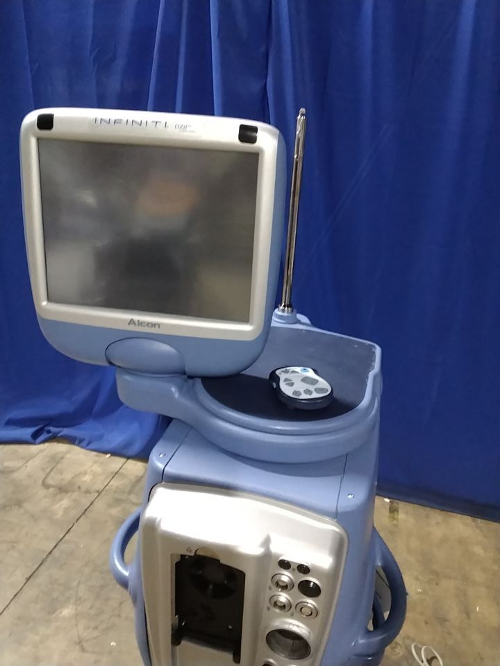 ALCON INFINITI Vision System Phacoemulsifier