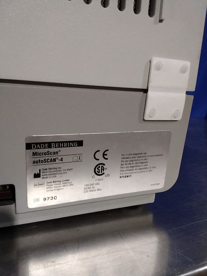 SIEMENS MICROSCAN autoSCAN-4 Diagnostic Equipment