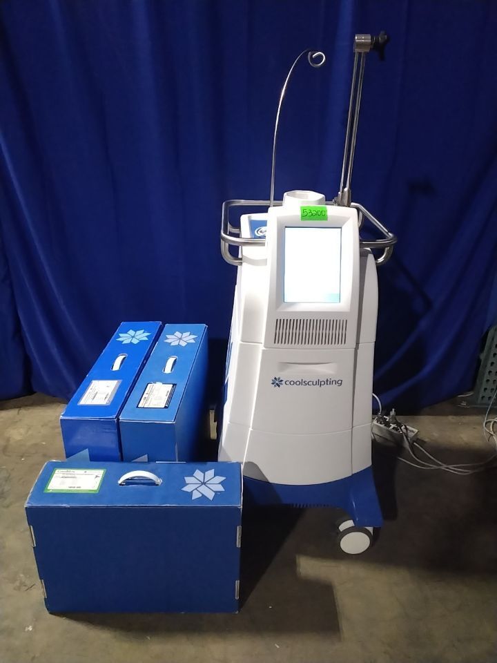 ZELTIQ AESTHETICS, INC. BRZ-CG1-BAM-110 Coolsculpting unit