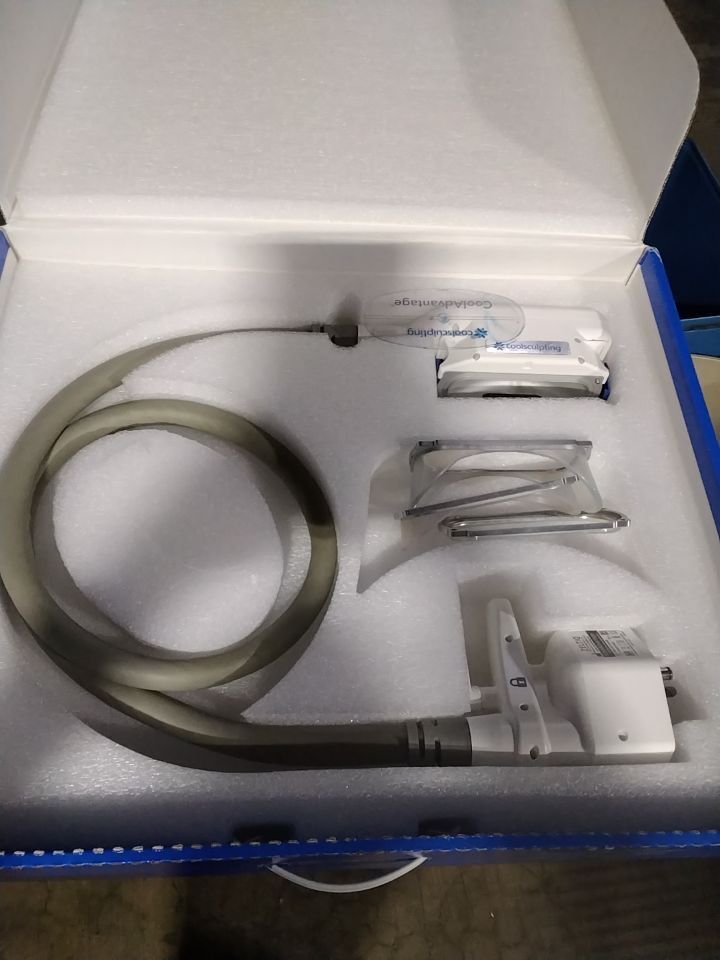 ZELTIQ AESTHETICS, INC. BRZ-CG1-BAM-110 Coolsculpting unit