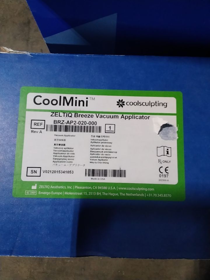 ZELTIQ AESTHETICS, INC. BRZ-CG1-BAM-110 Coolsculpting unit