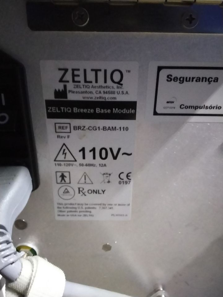 ZELTIQ AESTHETICS, INC. BRZ-CG1-BAM-110 Coolsculpting unit