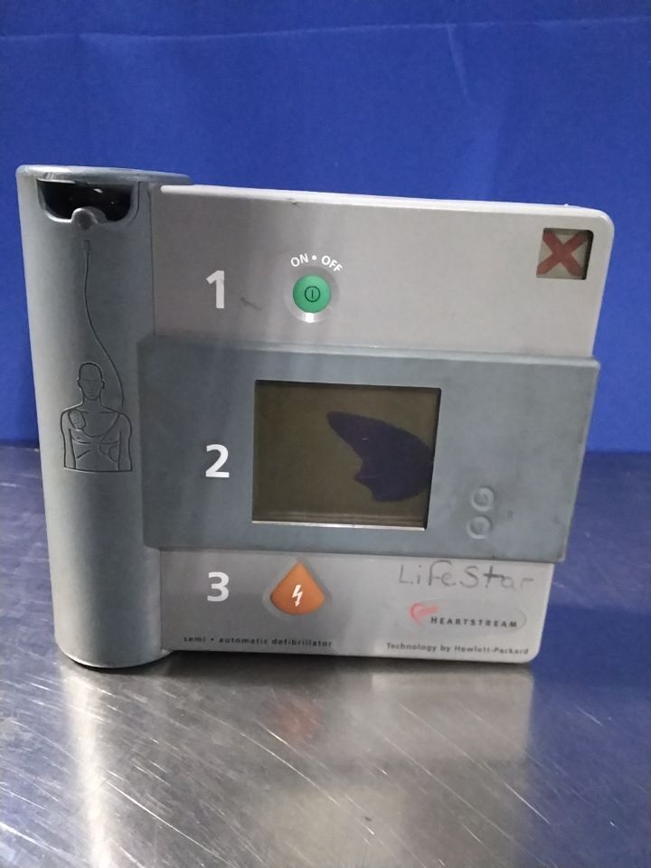 HEWLETT PACKARD Heartstream E01 Defibrillator