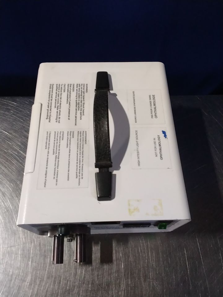 PRODUCTS FOR MEDICINE XL 300 N Light Source