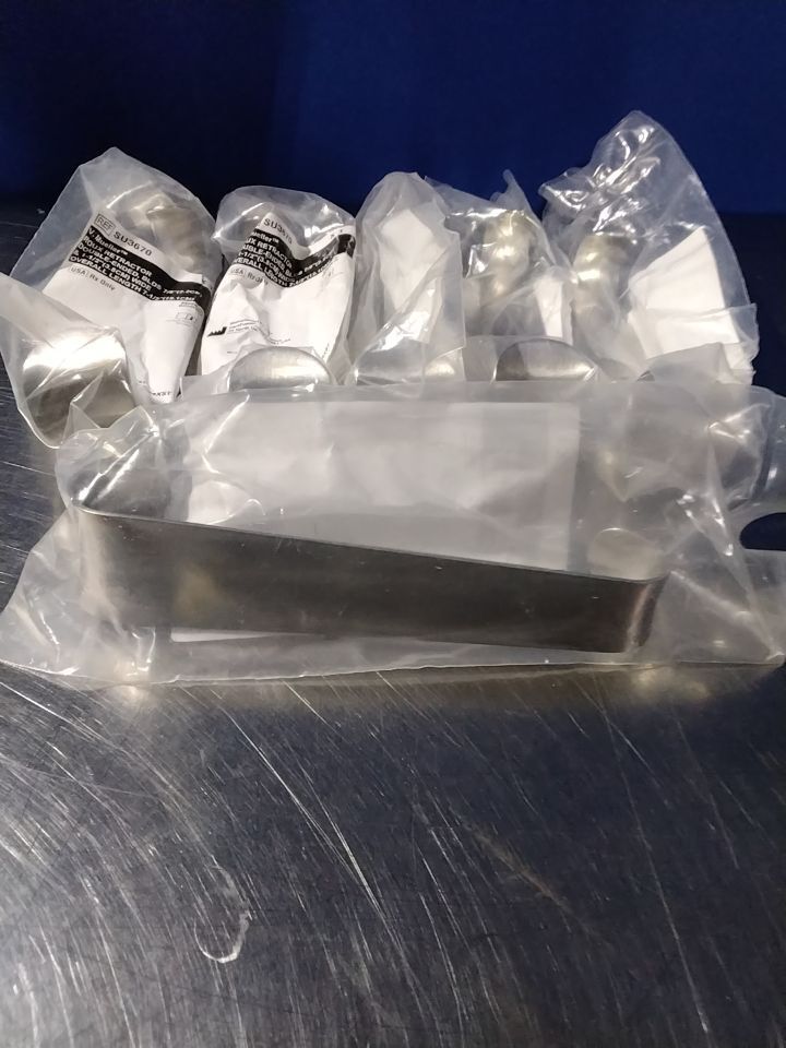 V. MUELLER SU3670 Roux Retractor - Lot of 6