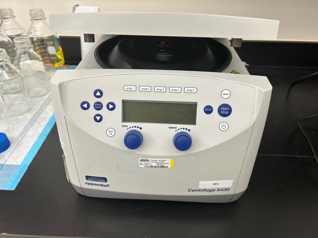 EPPENDORF 5430 Centrifuge