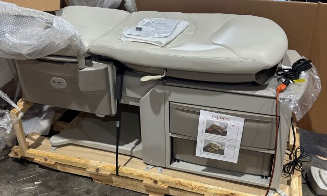 BREWER 6000-50 Exam Table