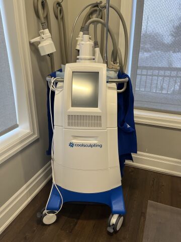 ZELTIQ AESTHETICS Zeltiq CoolSculpting