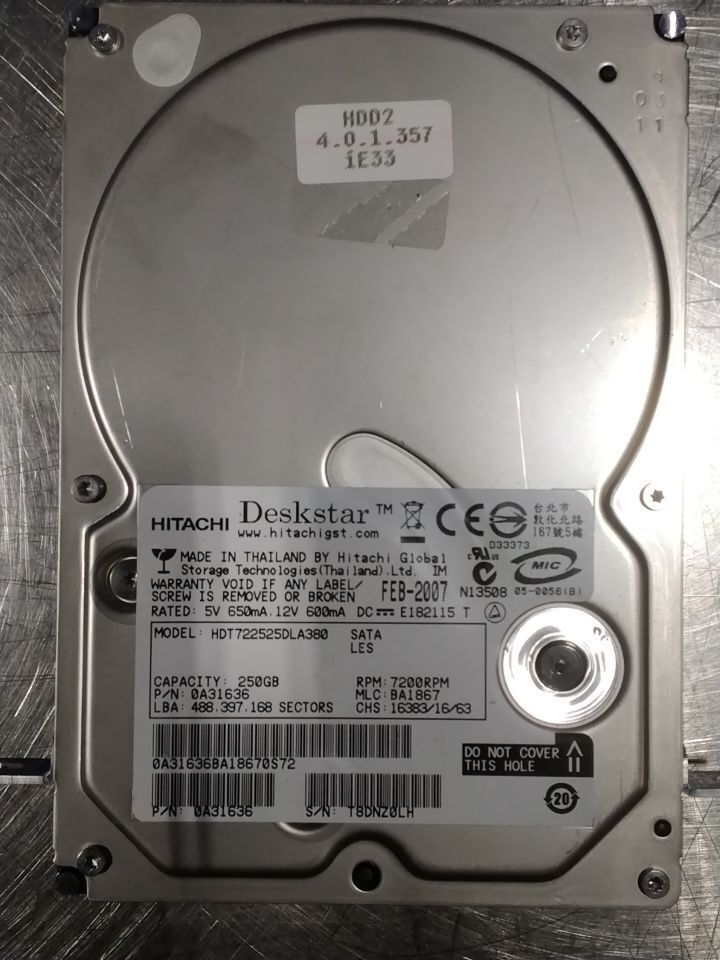 HITACHI Deskstar Hard drive - Lot of 3