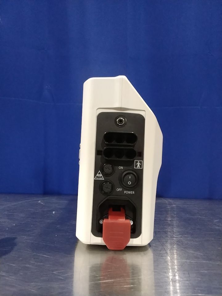 PROACTIVE MEDICAL PRODUCTS Protekt Aire 7000 Lateral Rotation Support Surface with Low Air Loss Air Mattress Pump