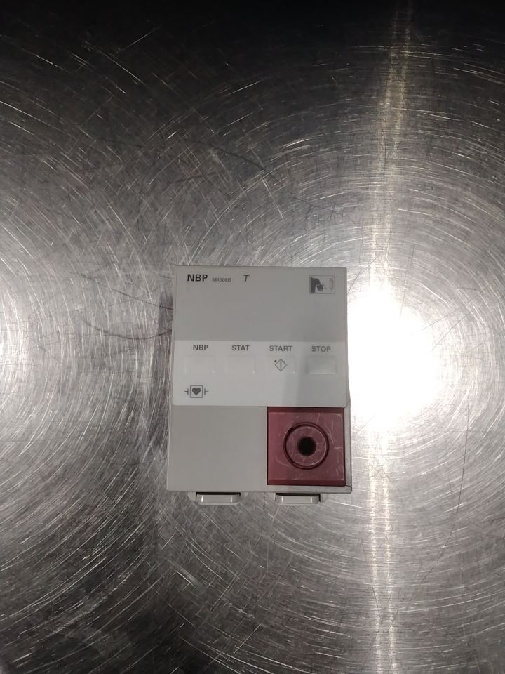 AGILENT M1008B - Lot of 4 Module
