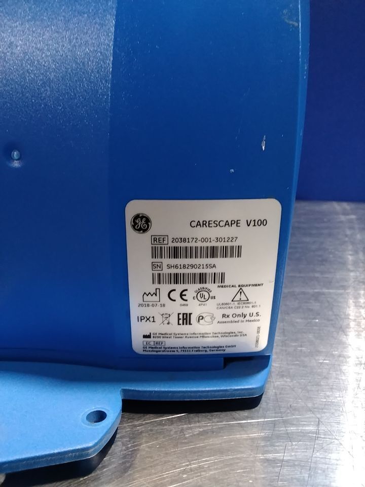 GE V100-NBAA-AXAX-BX - Lot of 3 Monitor