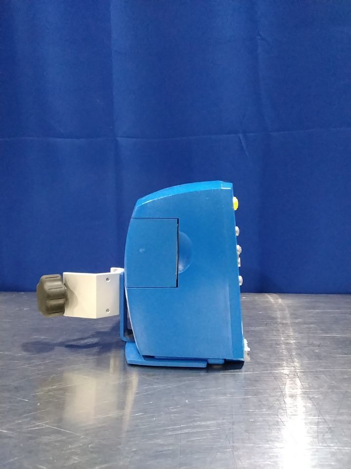 GE V100-PBEA-AXAA-EX Monitor