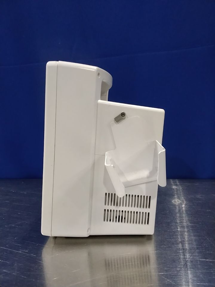 MINDRAY Accutorr V Patient Monitor Monitor