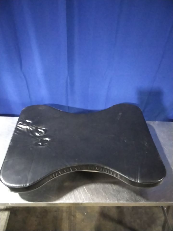ALLEN MEDICAL SYSTEM Surgical table attachment