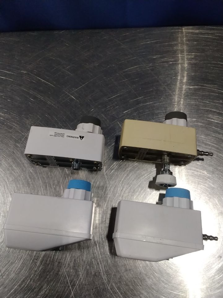 PRECISION MEDICAL Various Intermittent Vacuum Regulator Vacuum Equipment