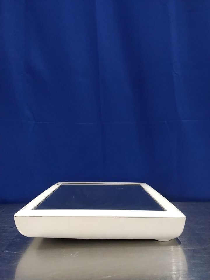 ELO TOUCHSYSTEMS ET1920L-7SKR-1-45C-SPC-G - Lot of 2 Display Monitor