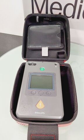 PHILIPS HEART START FR3 Defibrillator